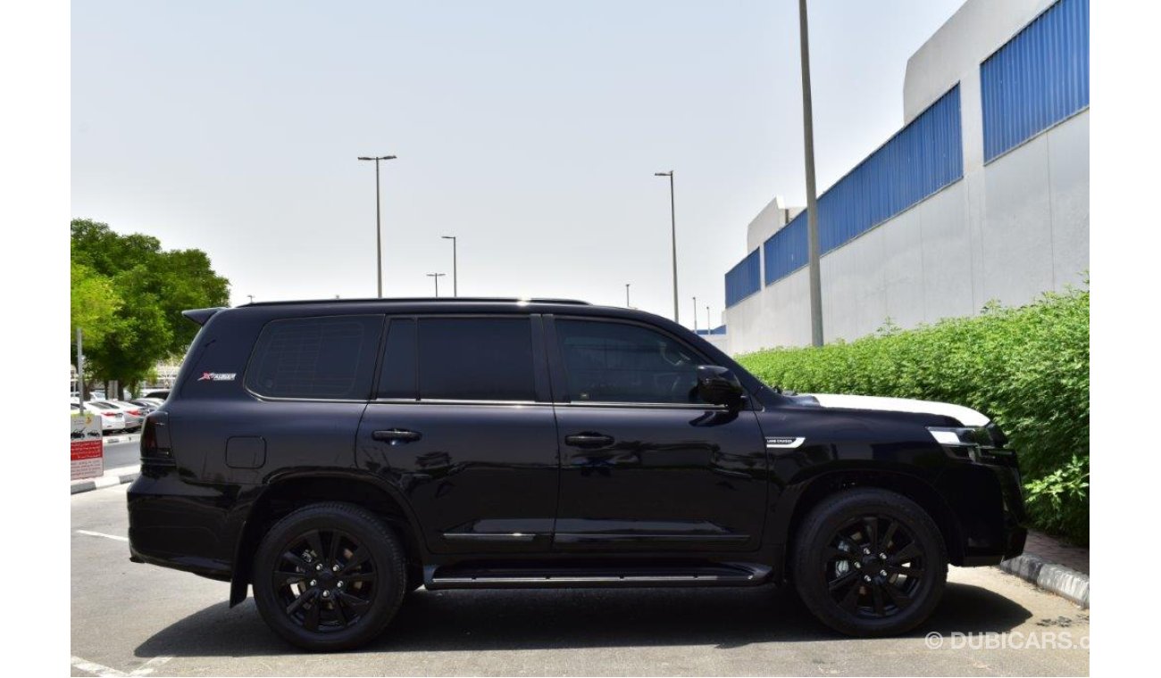 تويوتا لاند كروزر 200 GXR V8 4.5L Diesel AT Black Edition