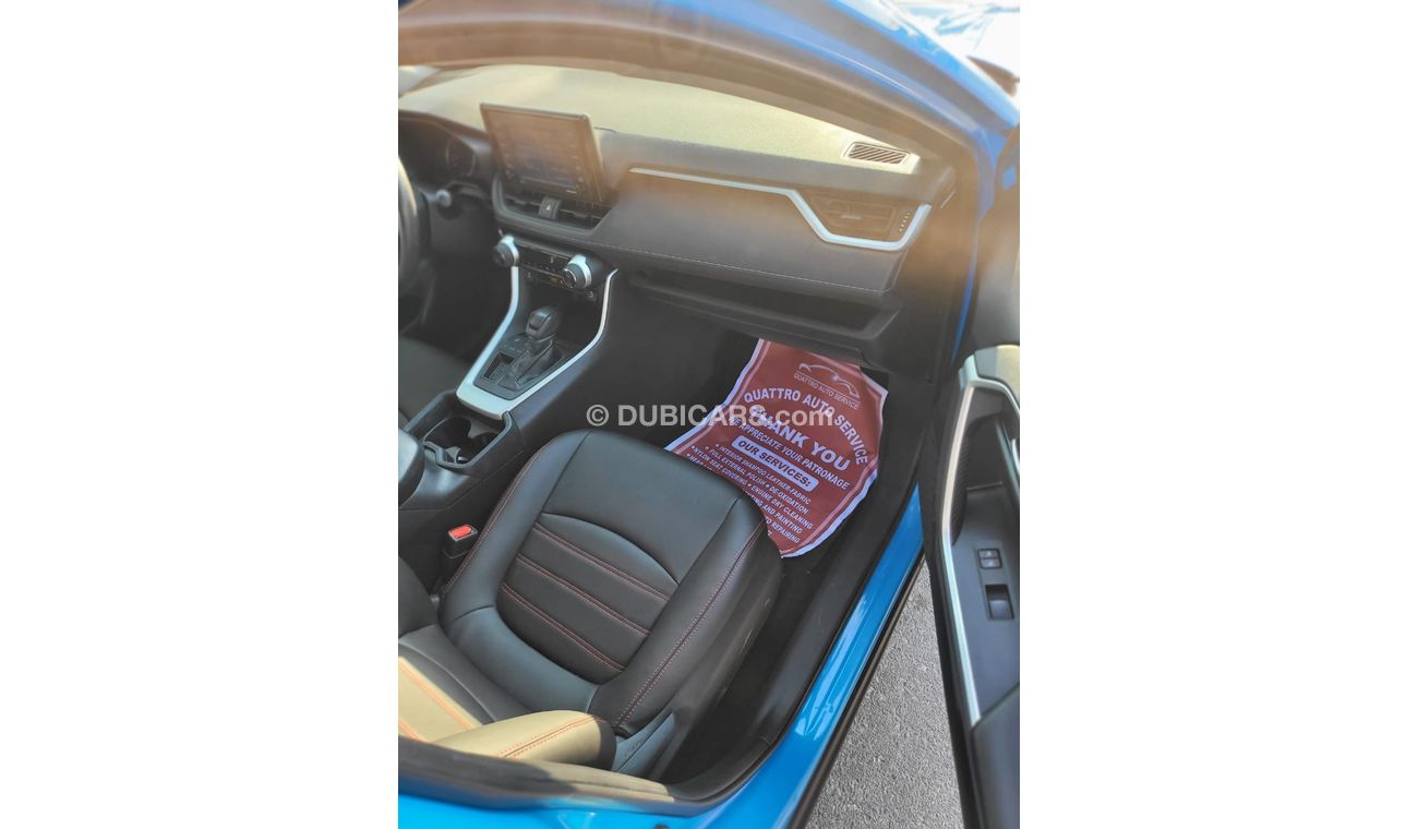 Toyota RAV4 TOYOTA RAV4 XLE FULL OPTIONS 2020 MODEL CLEAN CAR