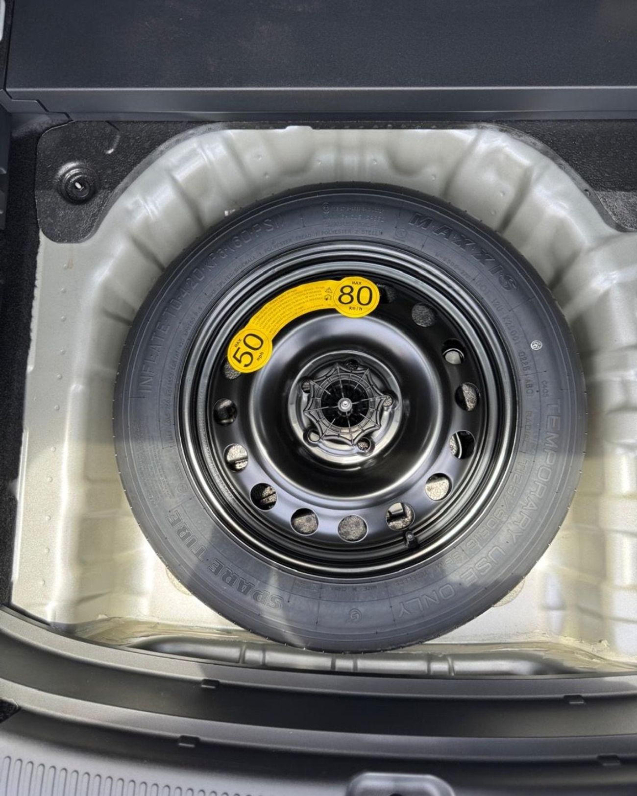 أم جي ZS NEW MG ZS 1.5L (STD) - 2025 MODEL BLACK COLOR