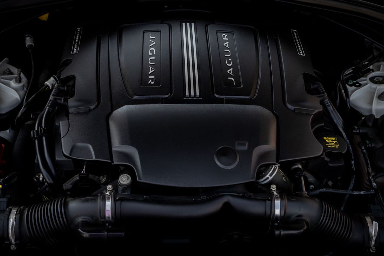 Jaguar F Pace R-Sport 3.0L