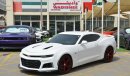 شيفروليه كامارو SOLD!!!!Camaro 2SS V8 2016/Head Up Display/Leather Seats/ZL1 Kit/Very Good Condition