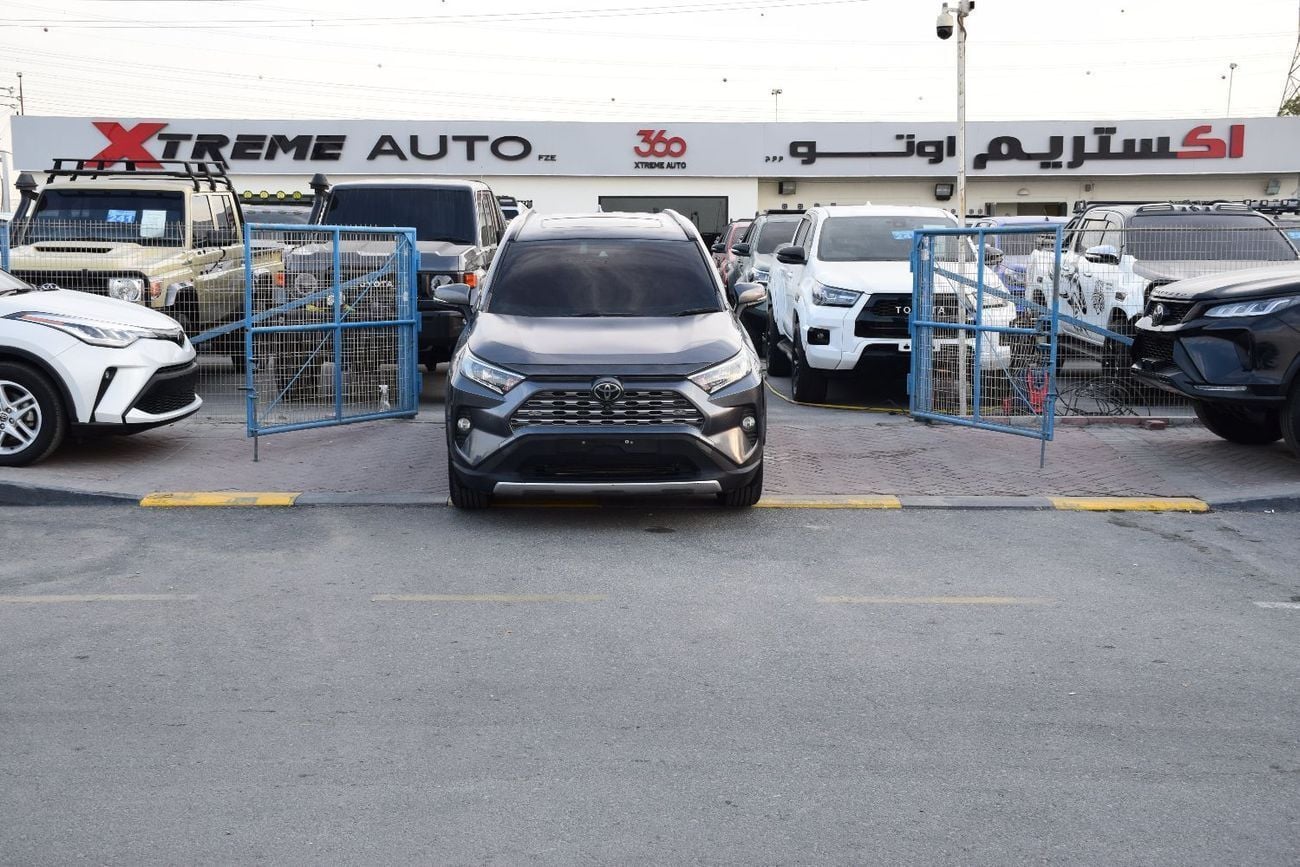 تويوتا راف ٤ XLE LE 2.0L FWD Petrol (Right Hand)