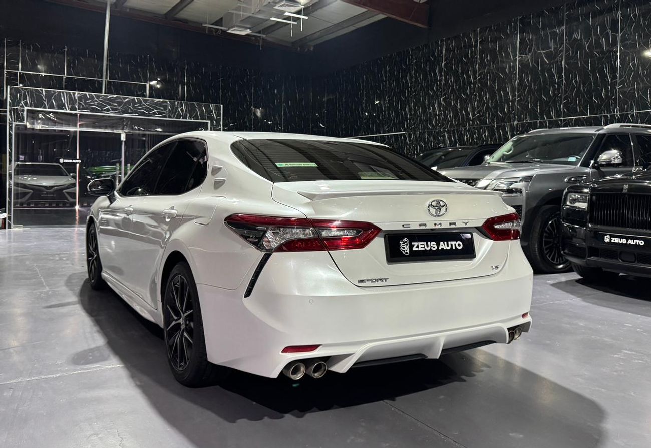 Toyota Camry SE 3.5L Sport V6