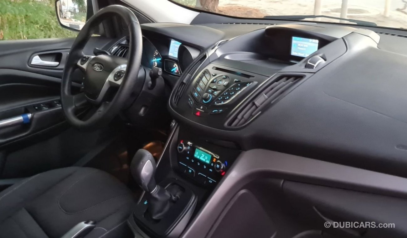 فورد إيسكاب Ford Escape SE Ecoboost 2016 GCC Perfect Condition