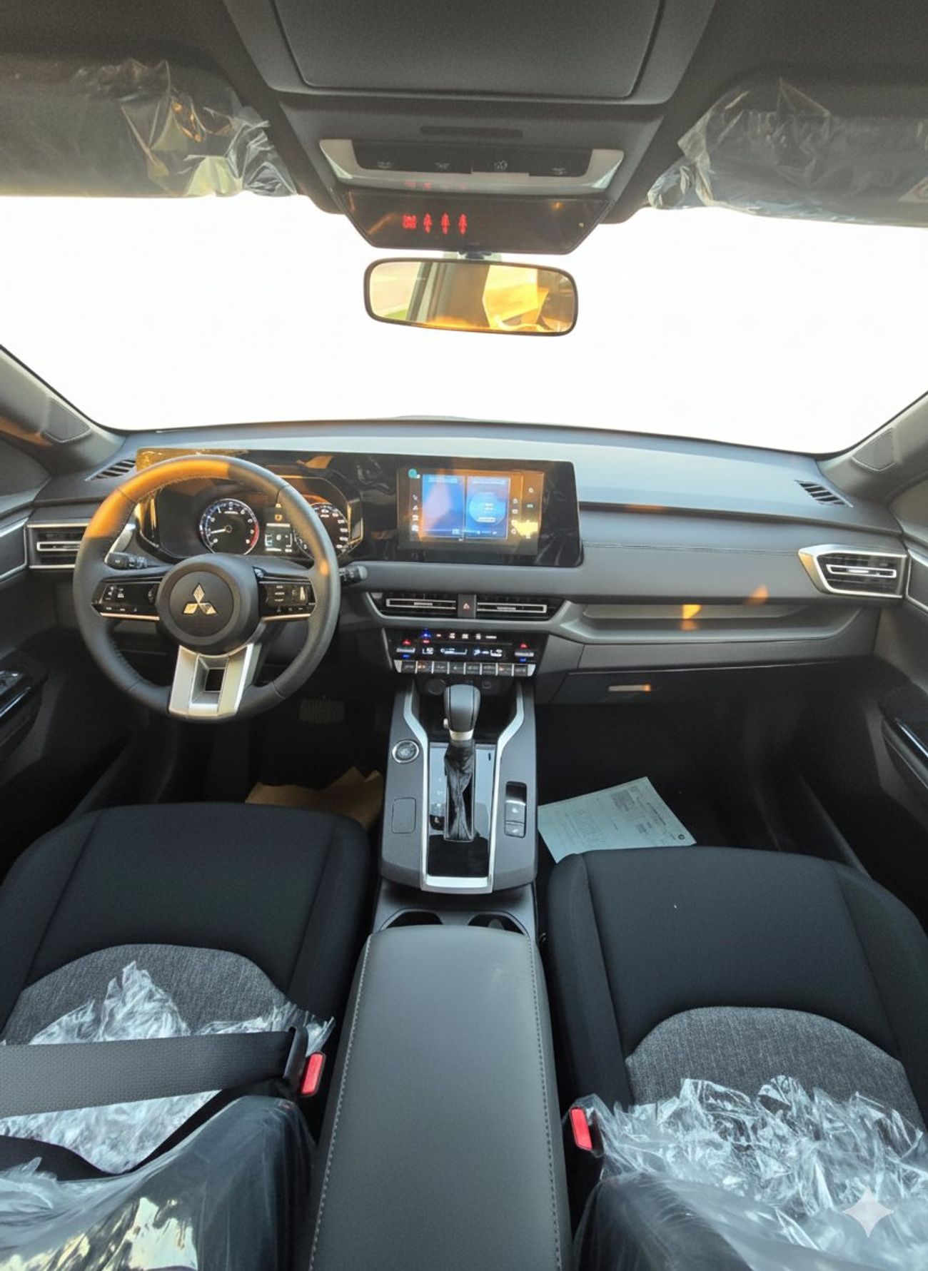 ميتسوبيشي Xforce Mitsubishi X-FORCE Basic option 1.5L suv fwd Petrol 2025