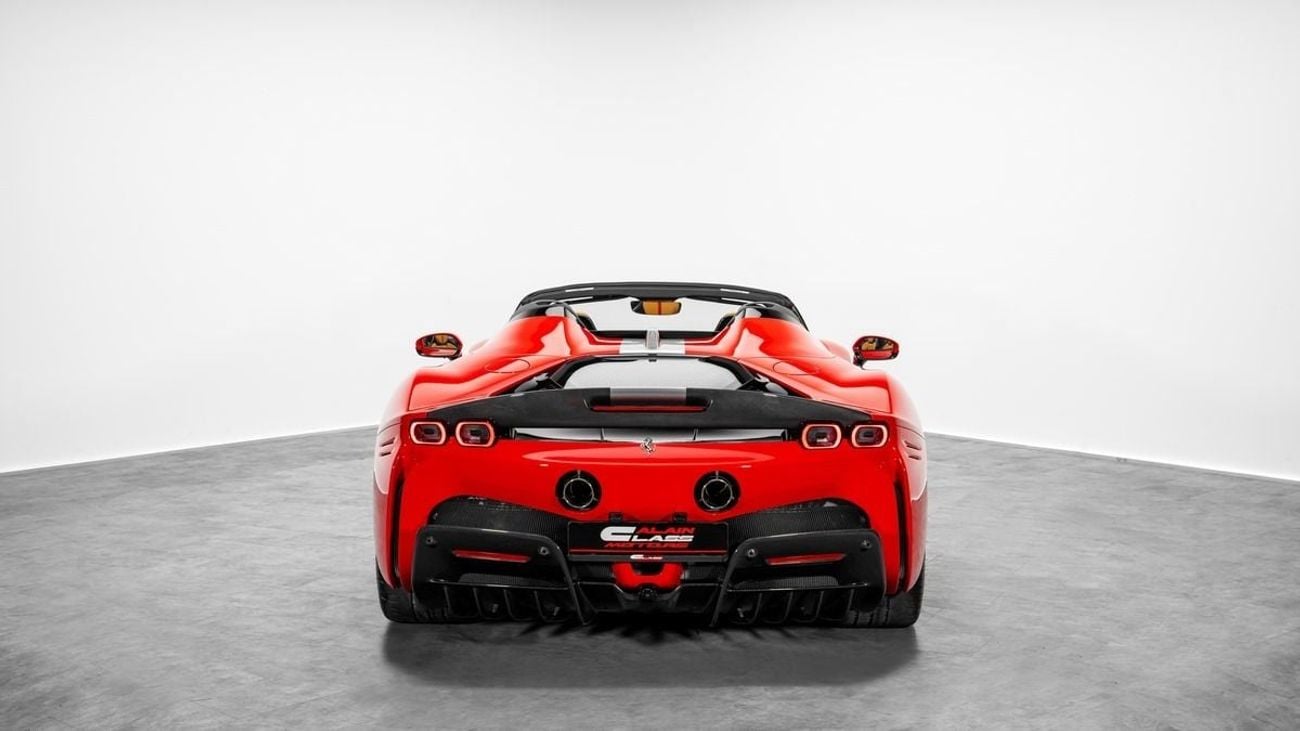 فيراري SF90 ستراديل SPIDER