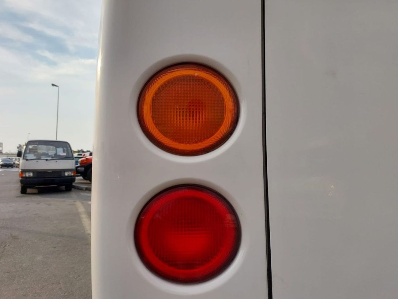 Mitsubishi Rosa MITSUBISHI ROSA BUS RHD 2002 MODEL 4.8 L DIESEL MANUAL(PM00028)