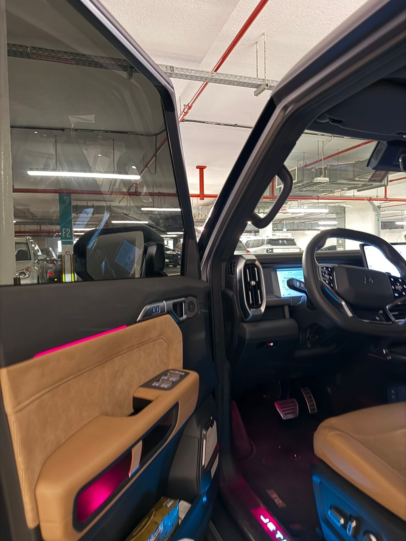 Jetour T2 LUX