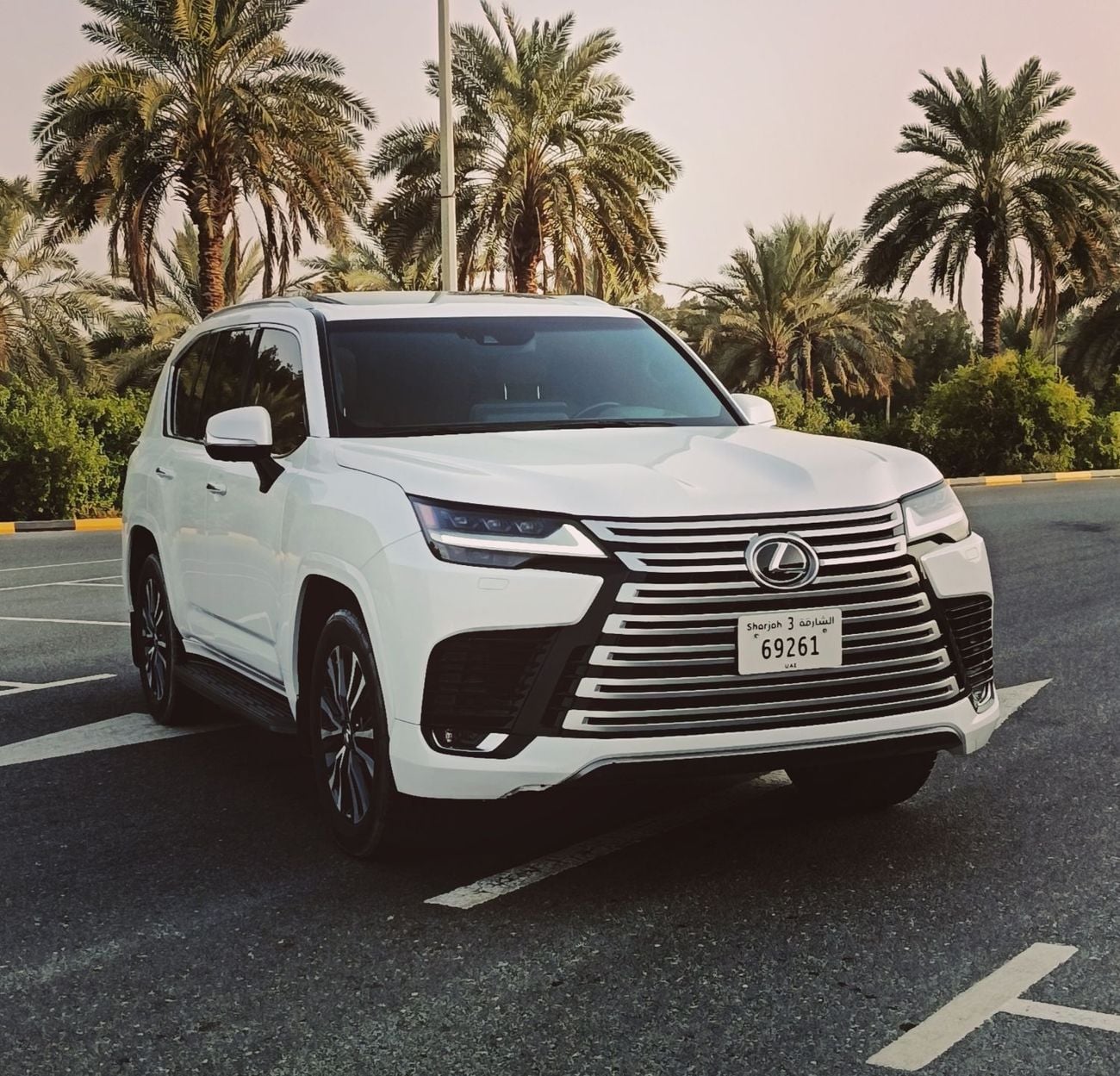 لكزس LX 600 PRESTIGE