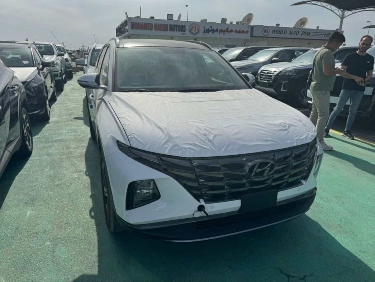 هيونداي توسون 2.0L PETROL FULL OPTION 2024