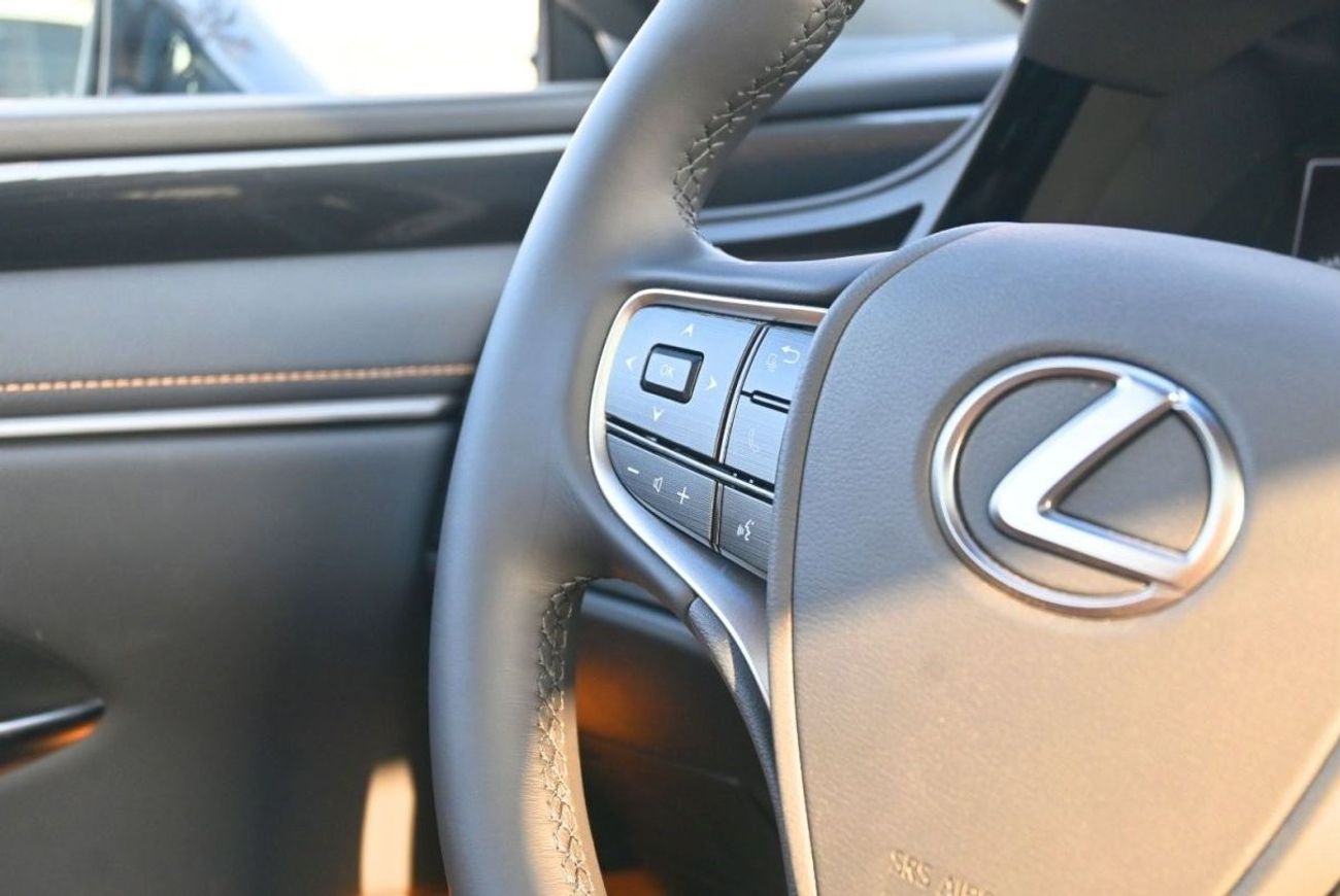 Lexus ES 300 LEXUS ES 300 HYBRID 2.5L MODEL 2024 GCC