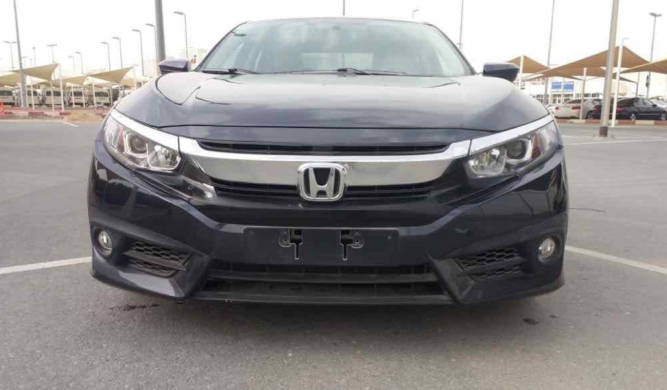 هوندا سيفيك مواصفات امريكي بحاله ممتازه