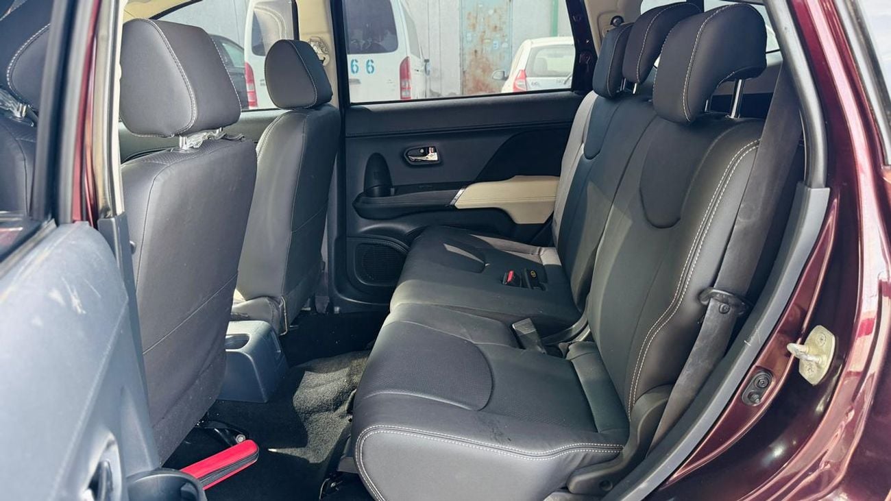 Toyota Rush 2019 | 1.5L PETROL | AT | LHD | PREMIUM LEATHER SEATS | AUDIO PLAYER |  TRACTION CONTROL