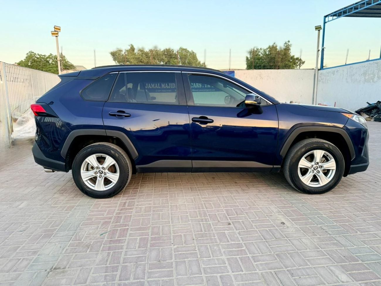 Toyota RAV4 2021 TOYOTA RAV4 XLE READY PUSH START Blue 2T3W1RFV2MW138879