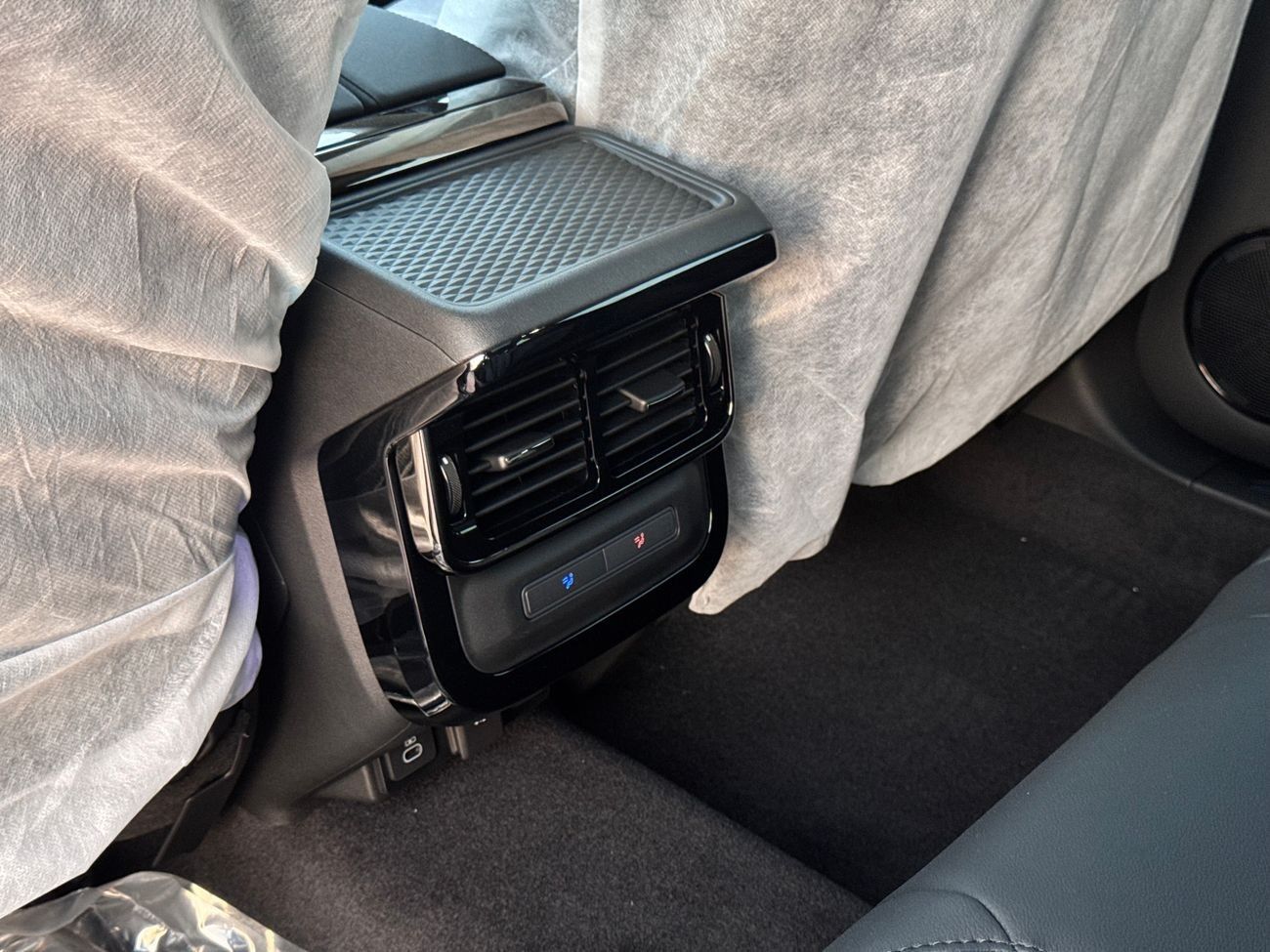 Land Rover Range Rover Evoque L 2.0L 2024 Brand New 0Km