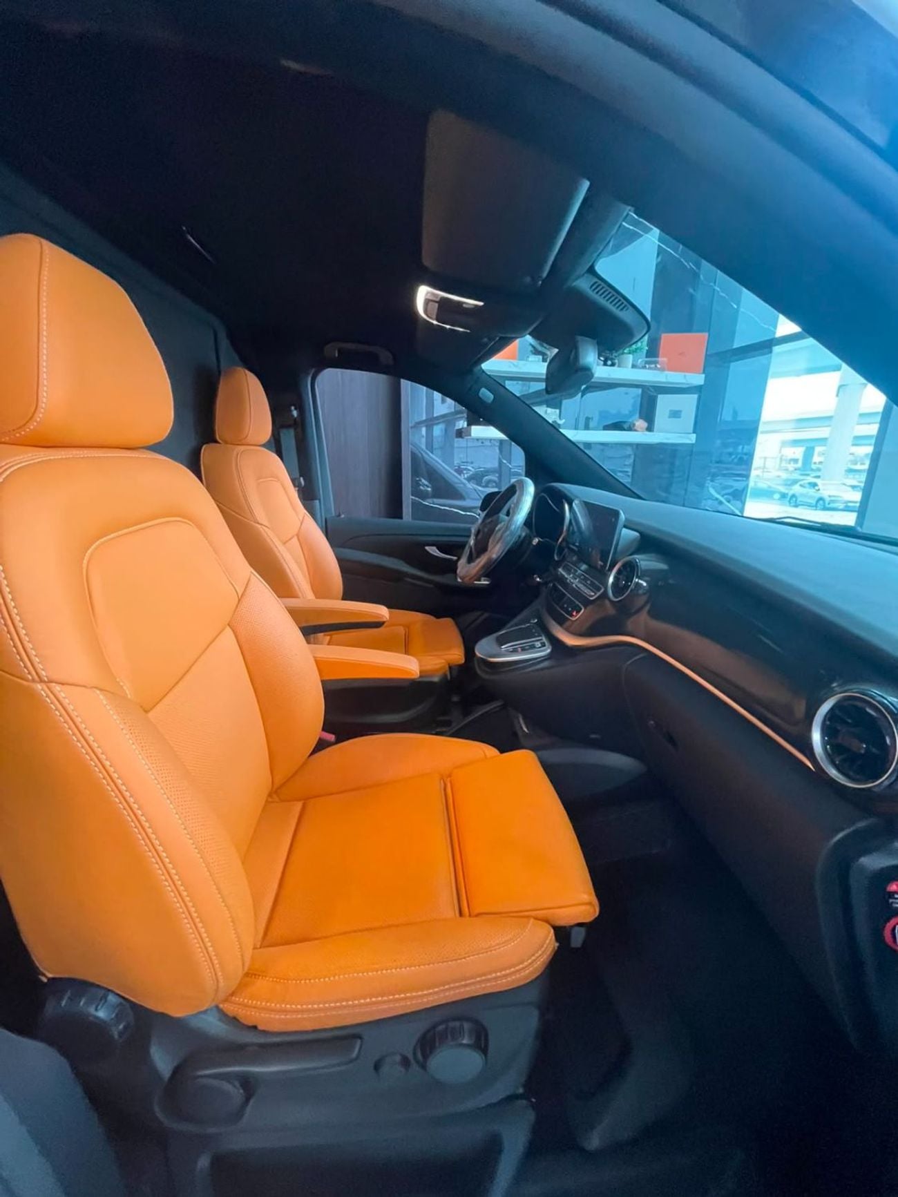 مرسيدس بنز V 300 ERTEX LUXURY CAR DESIGN CO. - 35th YEAR HERMES