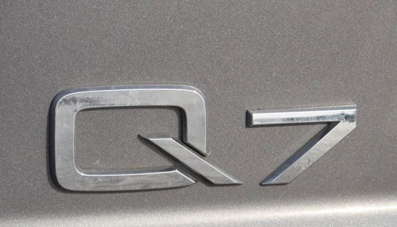 أودي Q7 40 TFSI quattro 2.0L Audi Q7 40 TFSI quattro 2017 V4 , GCC, accident-free, in excellent condition