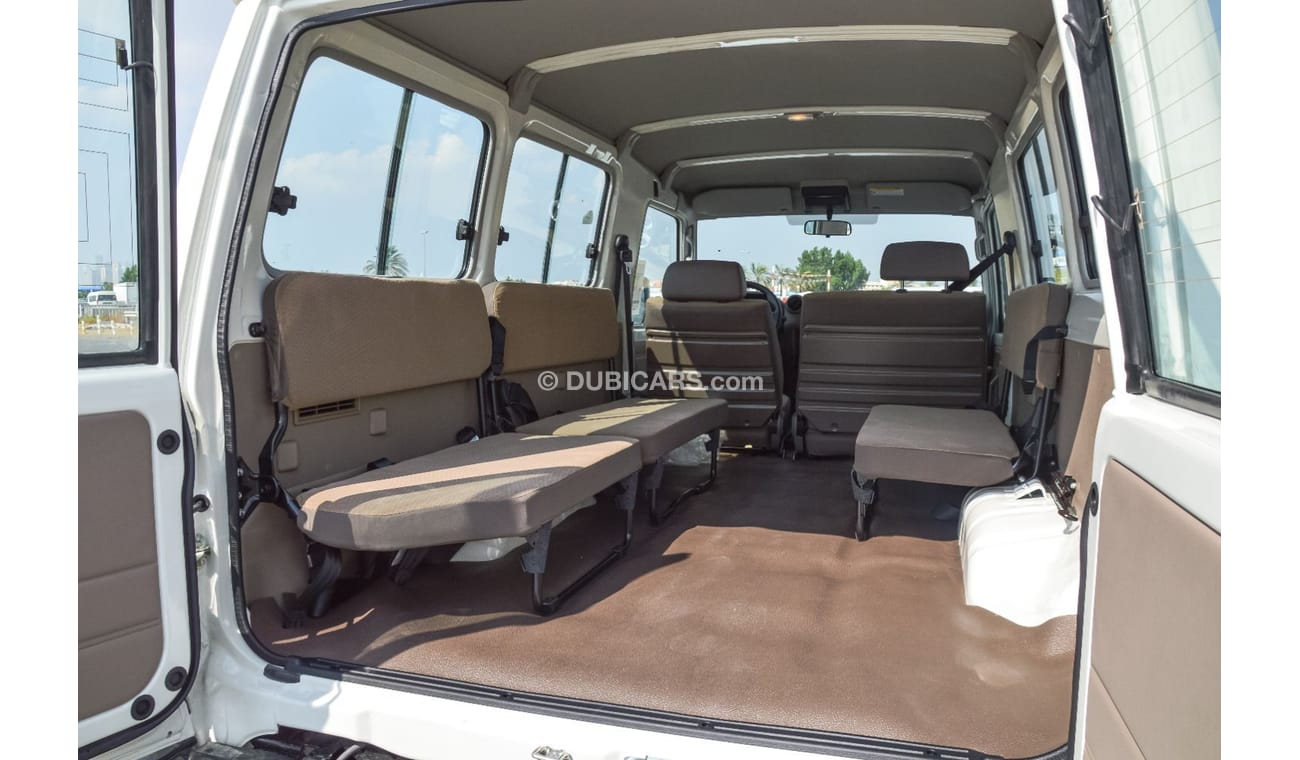 Toyota Land Cruiser 70 TOYOTA LAND CRUISER 78 SERIES 4.5L V8 DIESEL SUV 2024 | MANUAL TRANSMISSION | FABRIC SEATS | POWERED