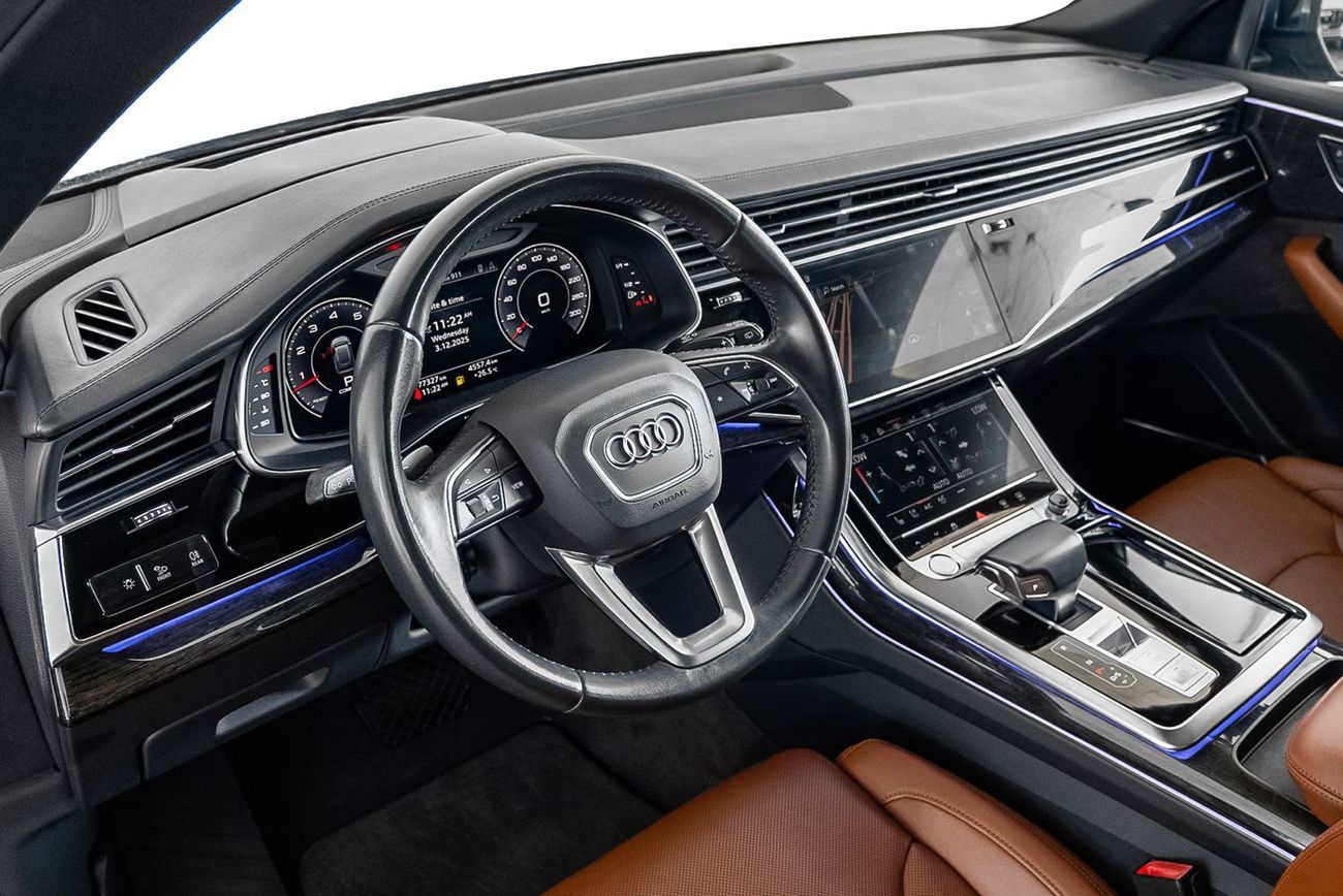 Audi Q8 55 TFSI quattro S-Line 3.0L (340 HP)