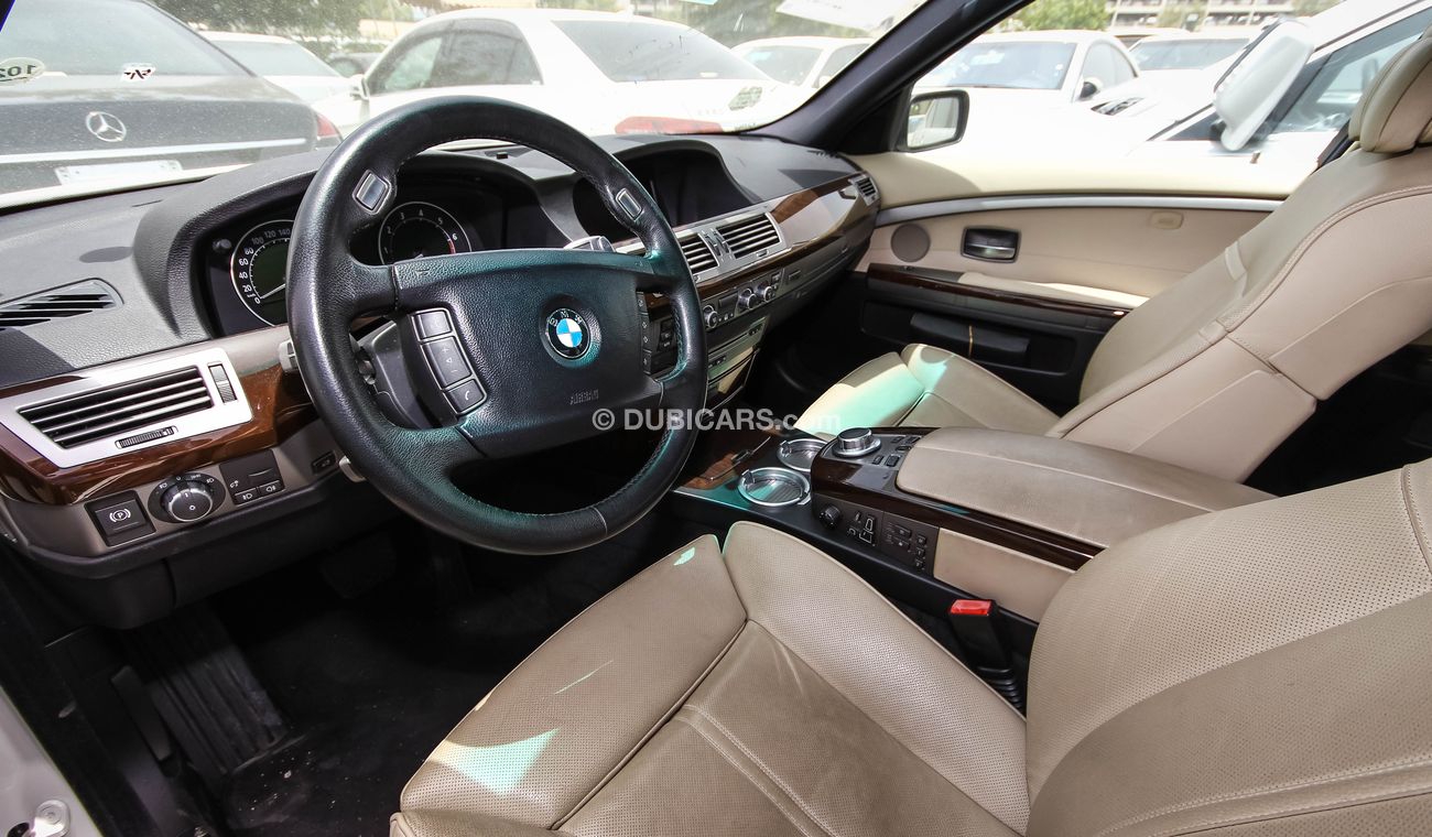 BMW 740Li i