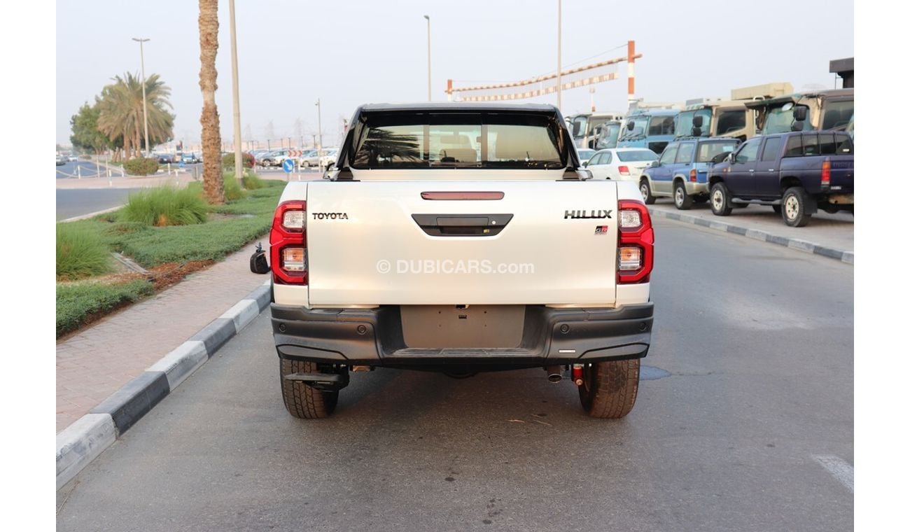 تويوتا هيلوكس D/cab P/up 4x4 2.8L Diesel - A/T - 24YM - GR - WHT_BLK (EXPORT OFFER)