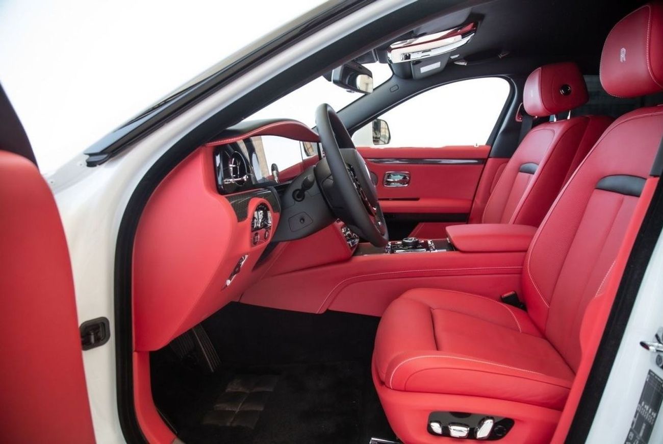 رولز رويس جوست بلاك بادج