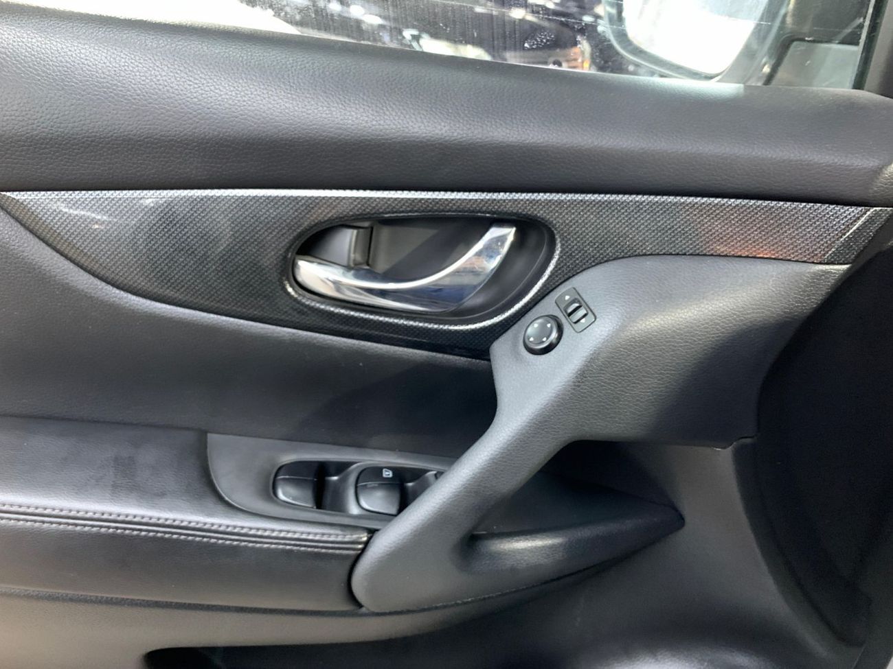 نيسان روج SL AWD