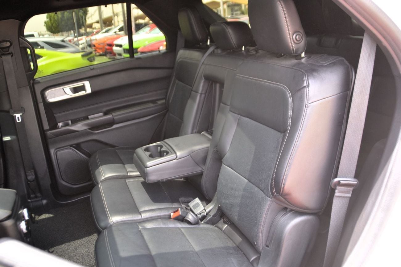 Ford Explorer LIMITED Active 200A 2.3L 4WD