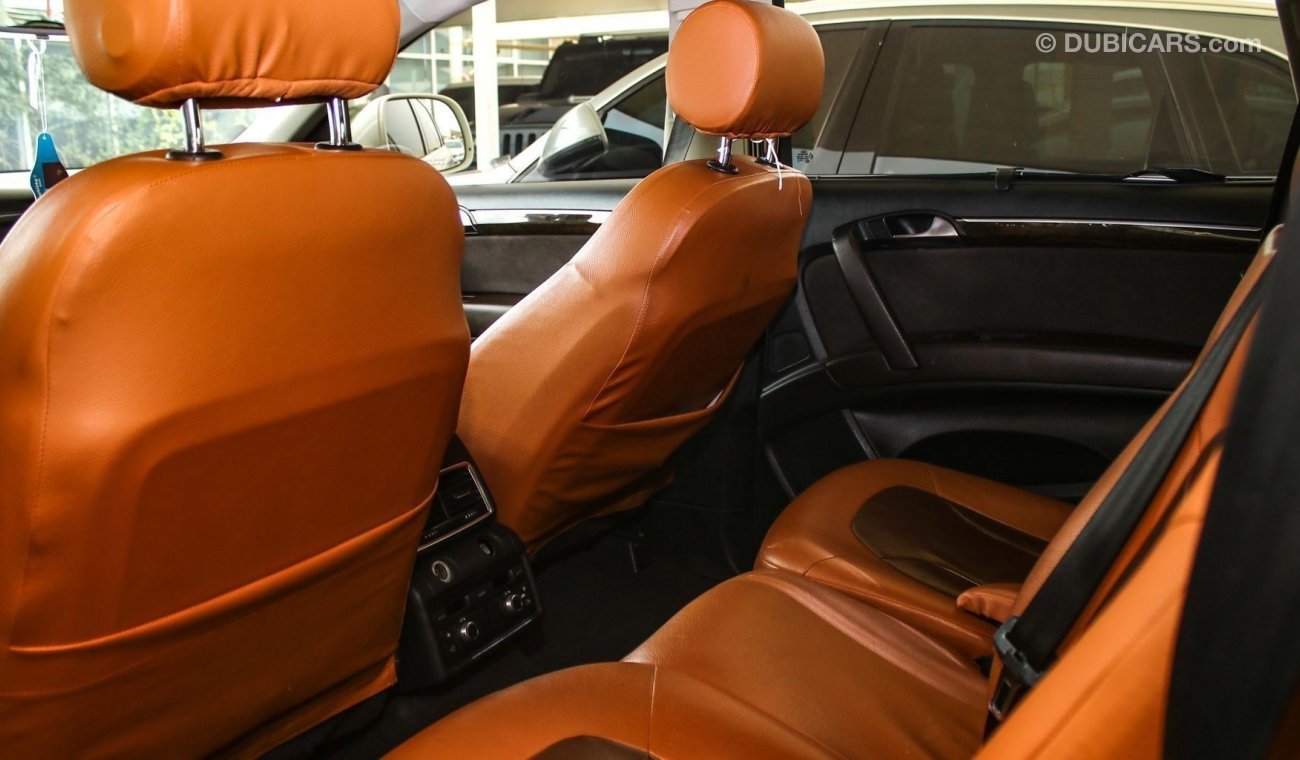 Audi Q7 V6, original paint, first owner, like new