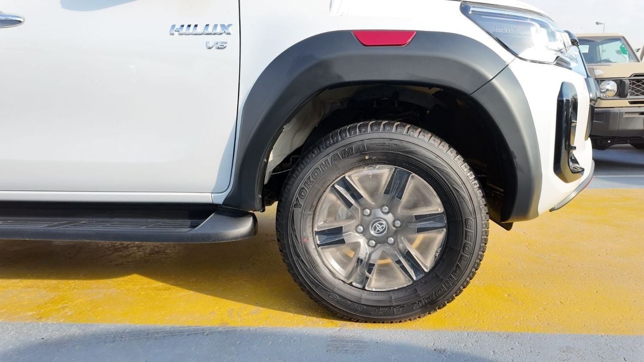 Toyota Hilux TOYOTA HILUX SR5 4.0 V6 4WD A/T 2026