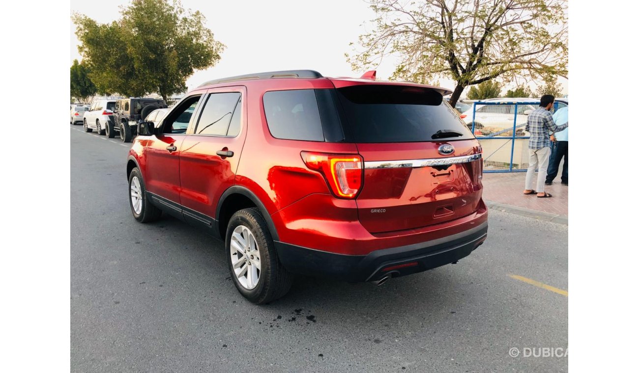 Ford Explorer 4WD - REAR CAMERA - CLEAN CONDITION - LOW MILEAGE-CRUISE CONTROL-ENGINE 3.5