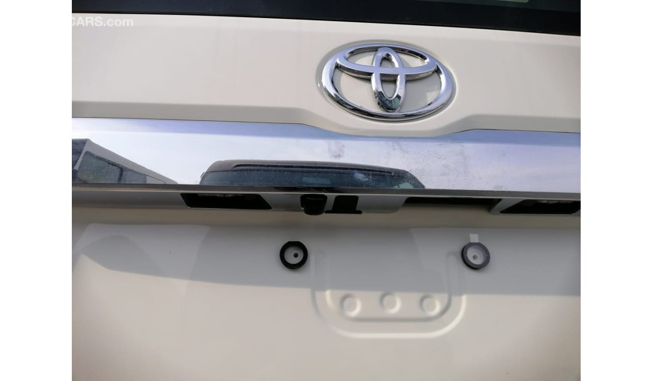 Toyota Hiace 13 seats gl full option diesel
