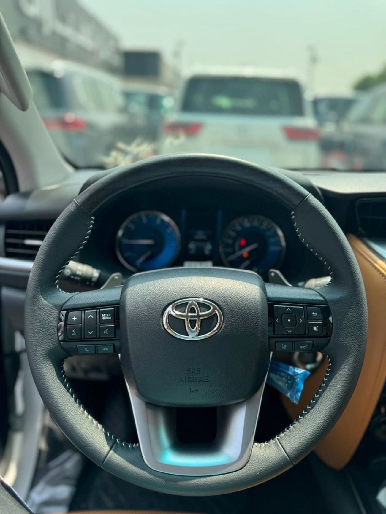 Toyota Fortuner SR5
