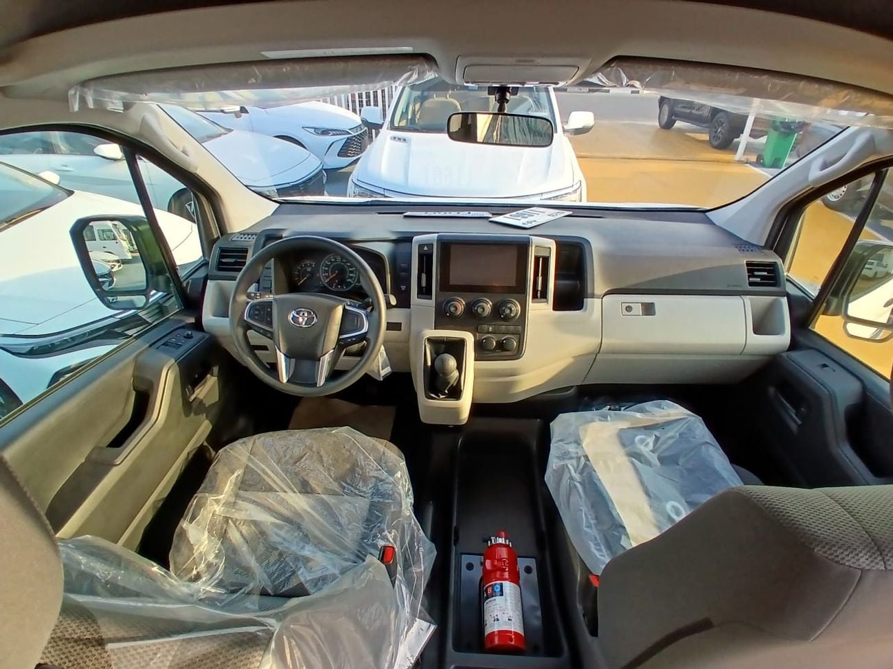 تويوتا هاياس 2.8L Diesel Manual Transmission, High Roof, 13 Seater, Model 2026