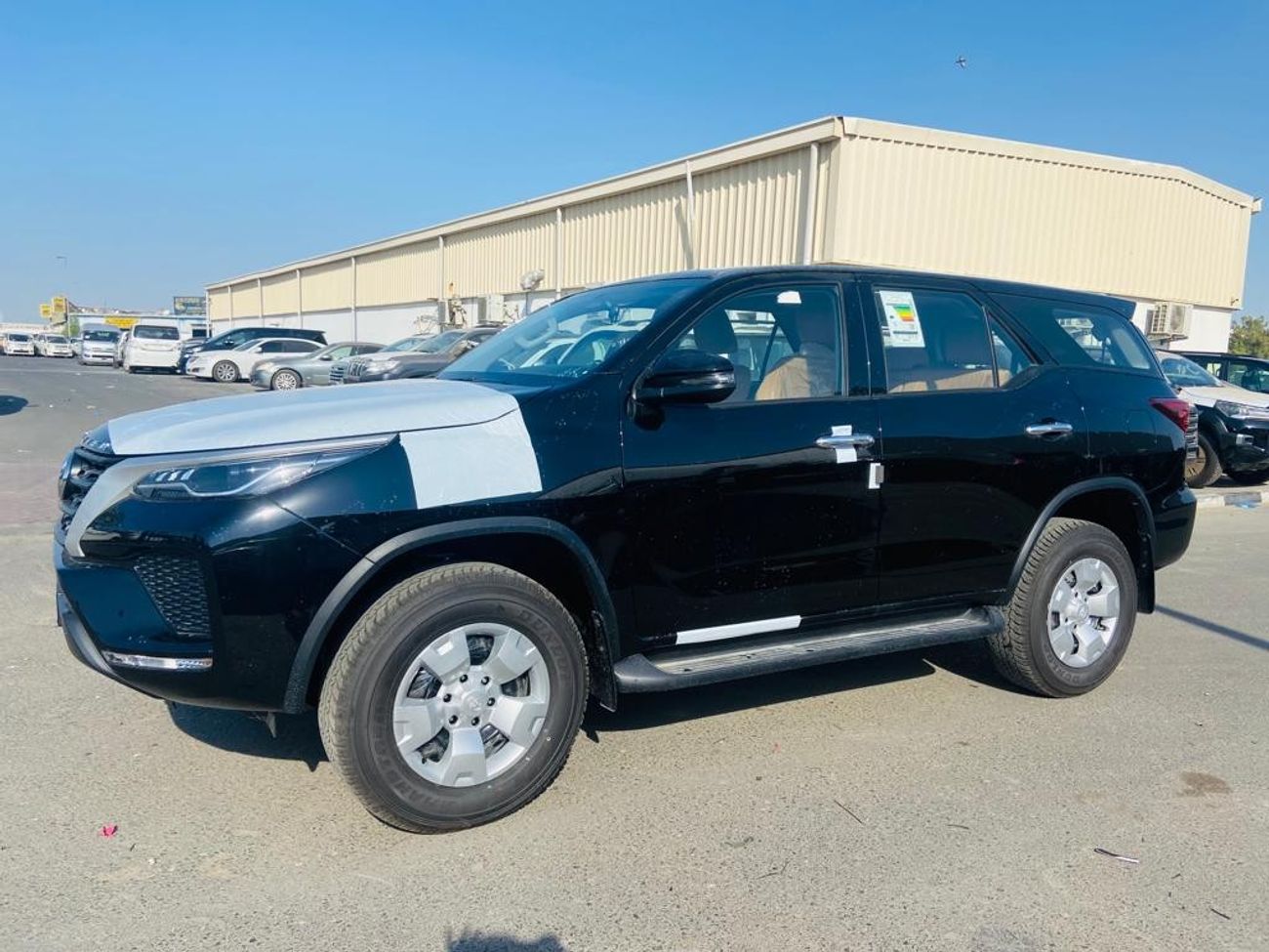 Toyota Fortuner TOYOTA FORTUNER 2.7 AT AUTO AC BLACK 2023