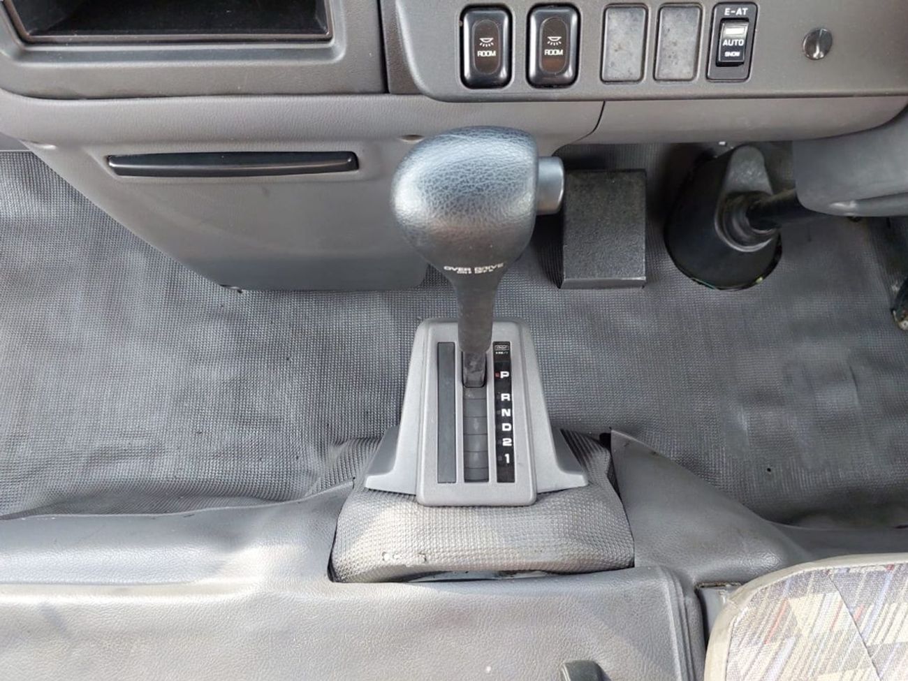 نيسان سيفيليان NISSAN CIVILIAN BUS RHD 2003 MODEL 4.1 L DIESEL AUTOMATIC(PM20798)