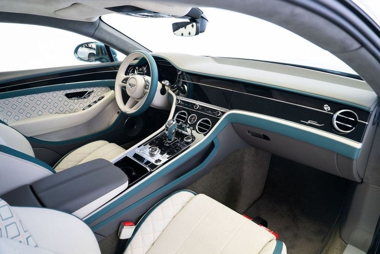 Bentley Continental GT SPEED 6.0L W12 (626 HP)