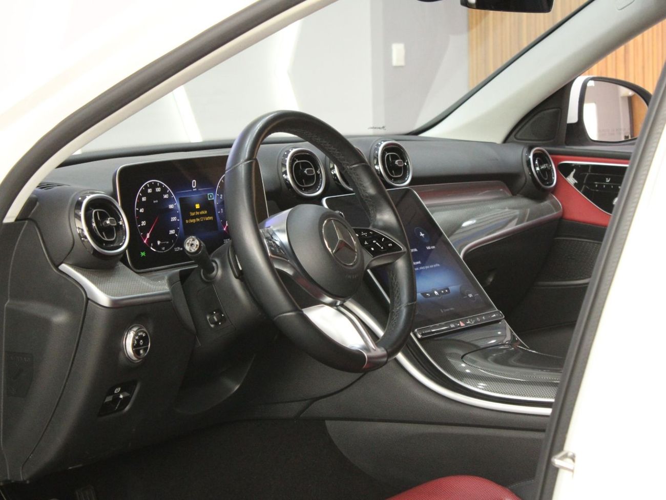 Mercedes-Benz C 300 - 2022, V4 | with Warranty