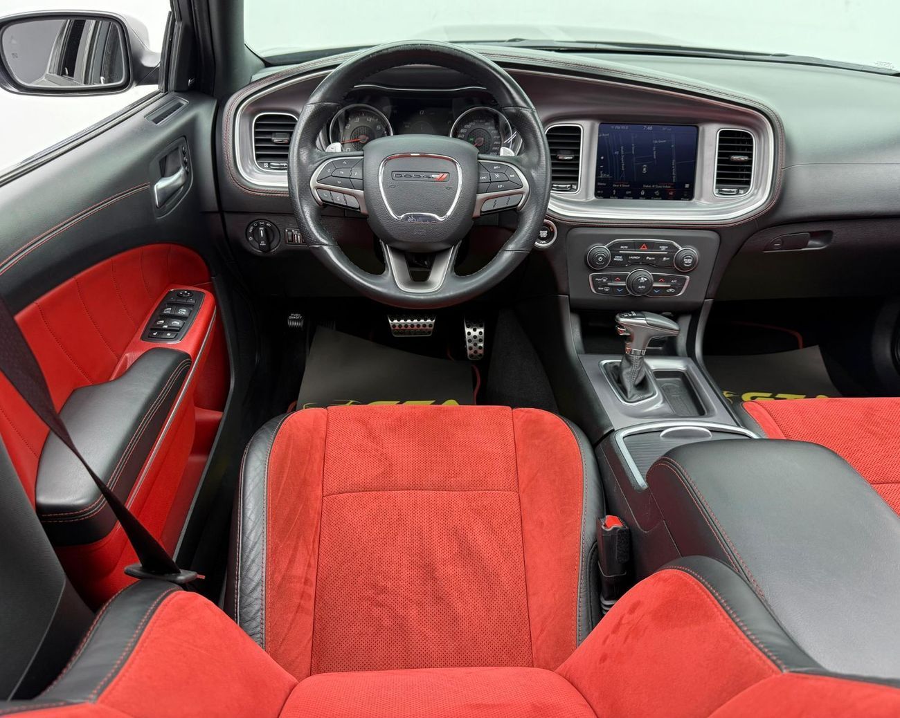 Dodge Charger SRT 392 6.4L (485 HP) 2019 Dodge Challenger SRT 392, Warranty, Full Service History, Excellent Condi