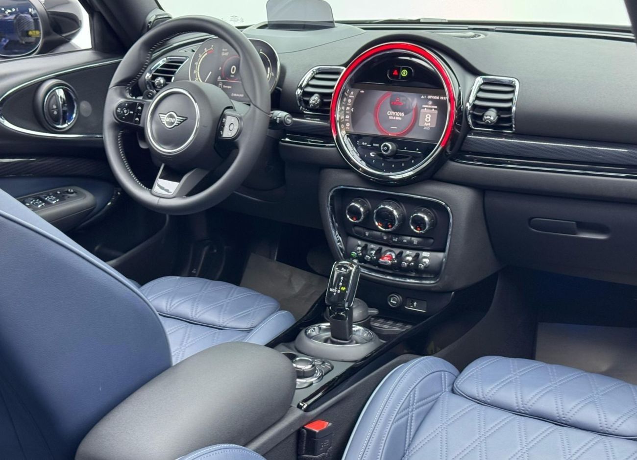 Mini Clubman S 2.0L 2022 Mini Clubman S, 2026 Mini Warranty, 2027 Mini Service Pack, Excellent Condition, GCC