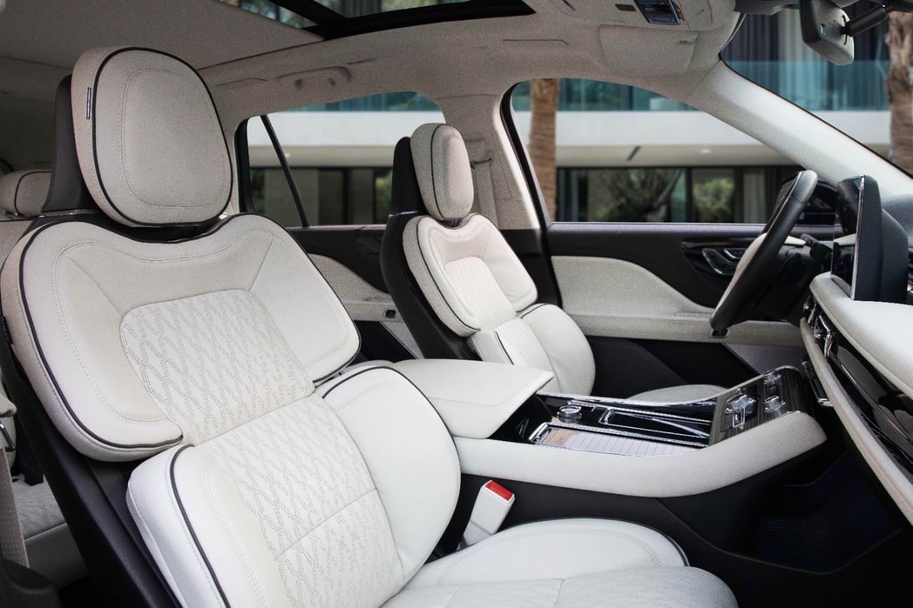 Lincoln Aviator 4,818 P.M | 0% Downpayment | AVIATOR PRESIDENTIAL | WARRANTY 2029!