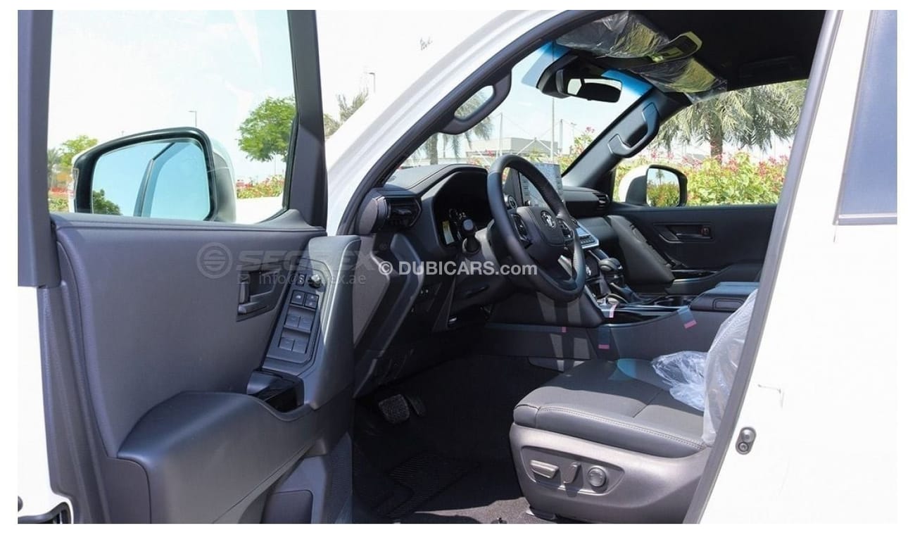 تويوتا لاند كروزر GXR LC300 4.0L 6CYL EURO SPECS WITH HEATER AND COOLER SEATS AVAILABLE IN UAE