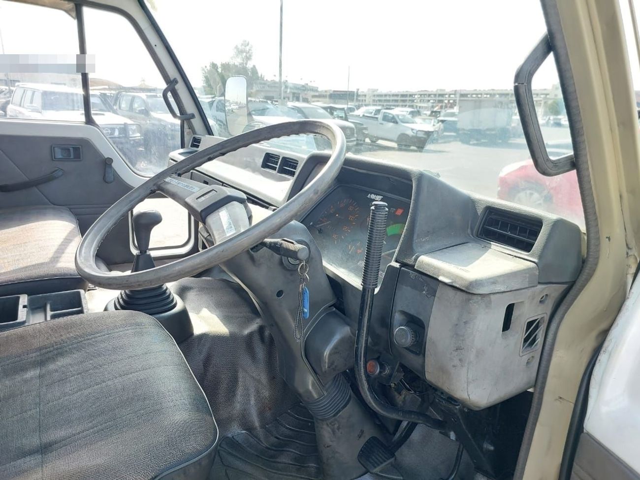 ميتسوبيشي فايتر MITSUBISHI FIGHTER MIGNON DUMPER TRUCK RHD 1990 MODEL 6.5 L DIESEL MANUAL(PM40503)