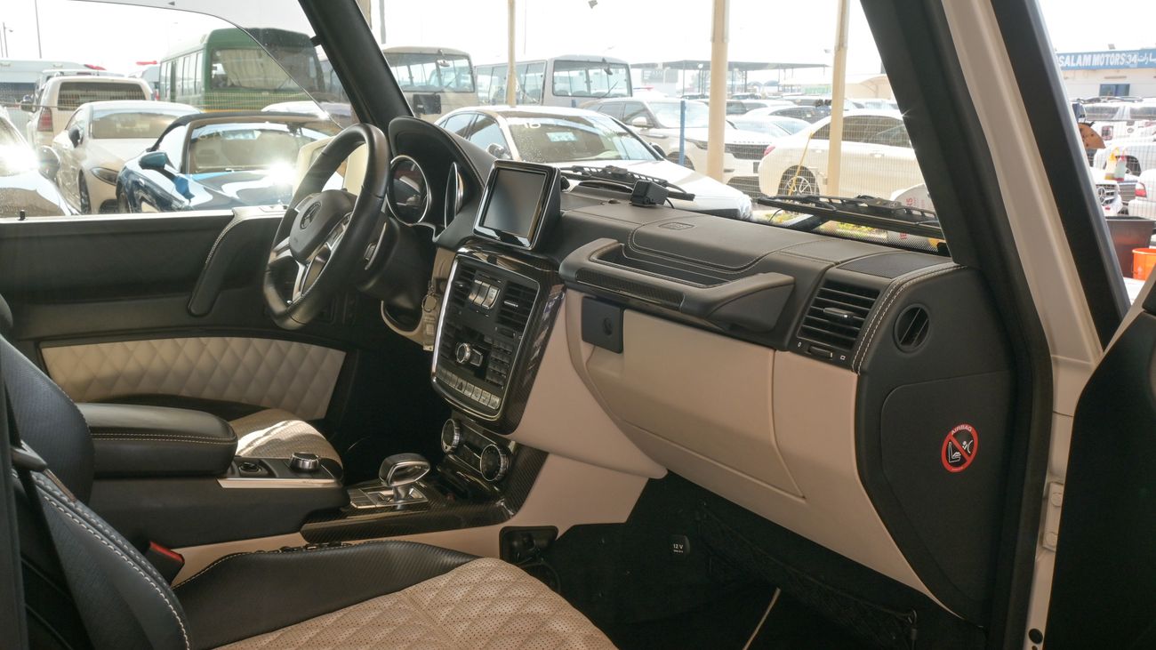 Mercedes-Benz G 63 AMG V8 Biturbo