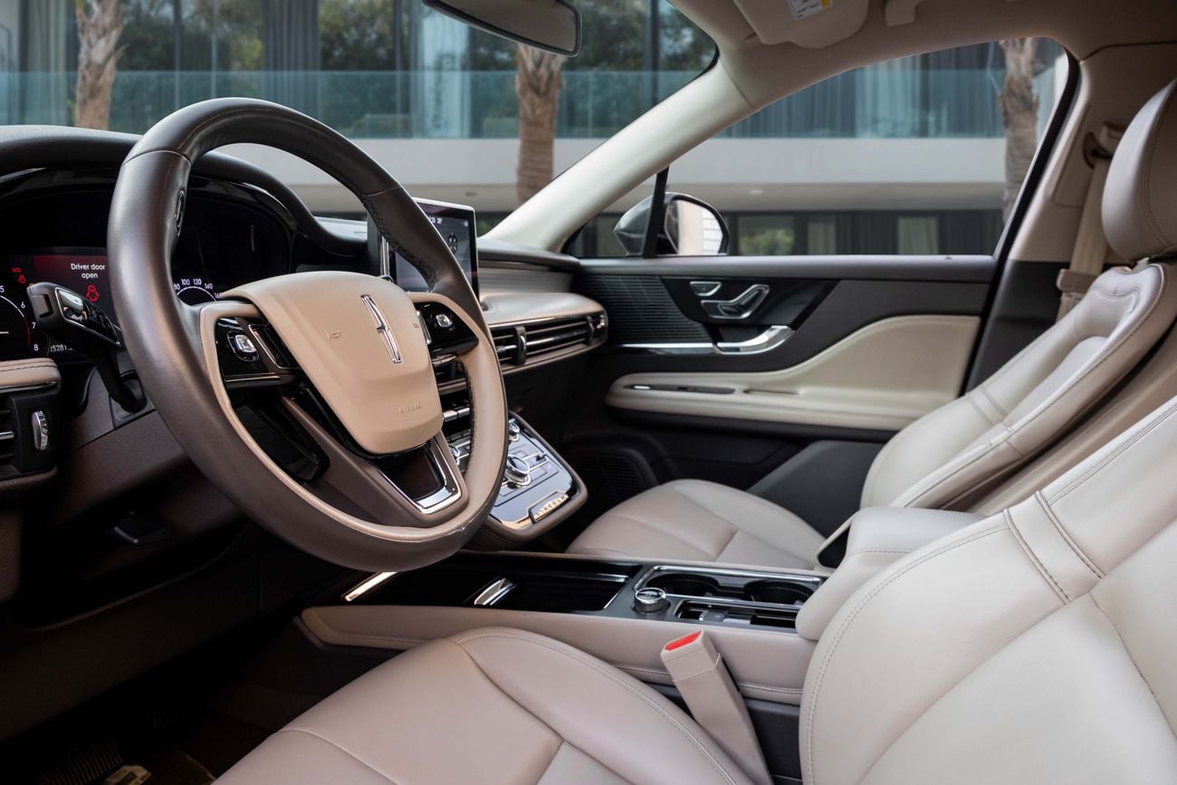 لينكولن كورساير Lincoln Corsair Premier