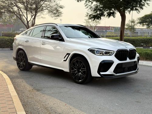 BMW X6 xDrive40i Luxury M Sport Package 3.0L GCC SPEC UNDER WARRANTY AND SERVICE CONTRACT