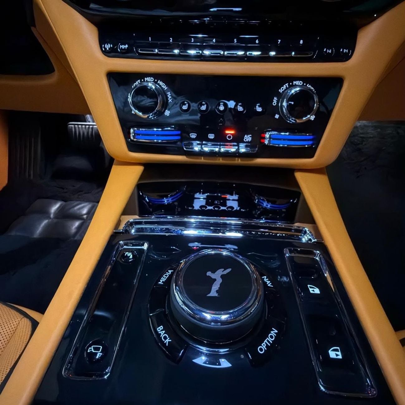 Rolls Royce Spectre STANDARD