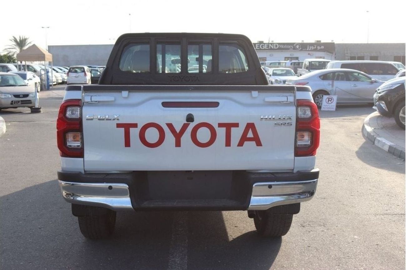 Toyota Hilux 2.7lL, MANUAL TRANSMISSSION, PUSH START, SEAT HEATING, MONITOR, ALLOY WHEELS, BACK CAMERA, CRUISE CO