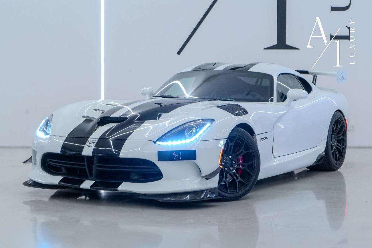 دودج فايبر SRT10 GTC 8.4L 2016 Dodge Viper GTC Time Attack Edition V10, 1 Of 1, Carbon Fiber Accents, Clean Tit