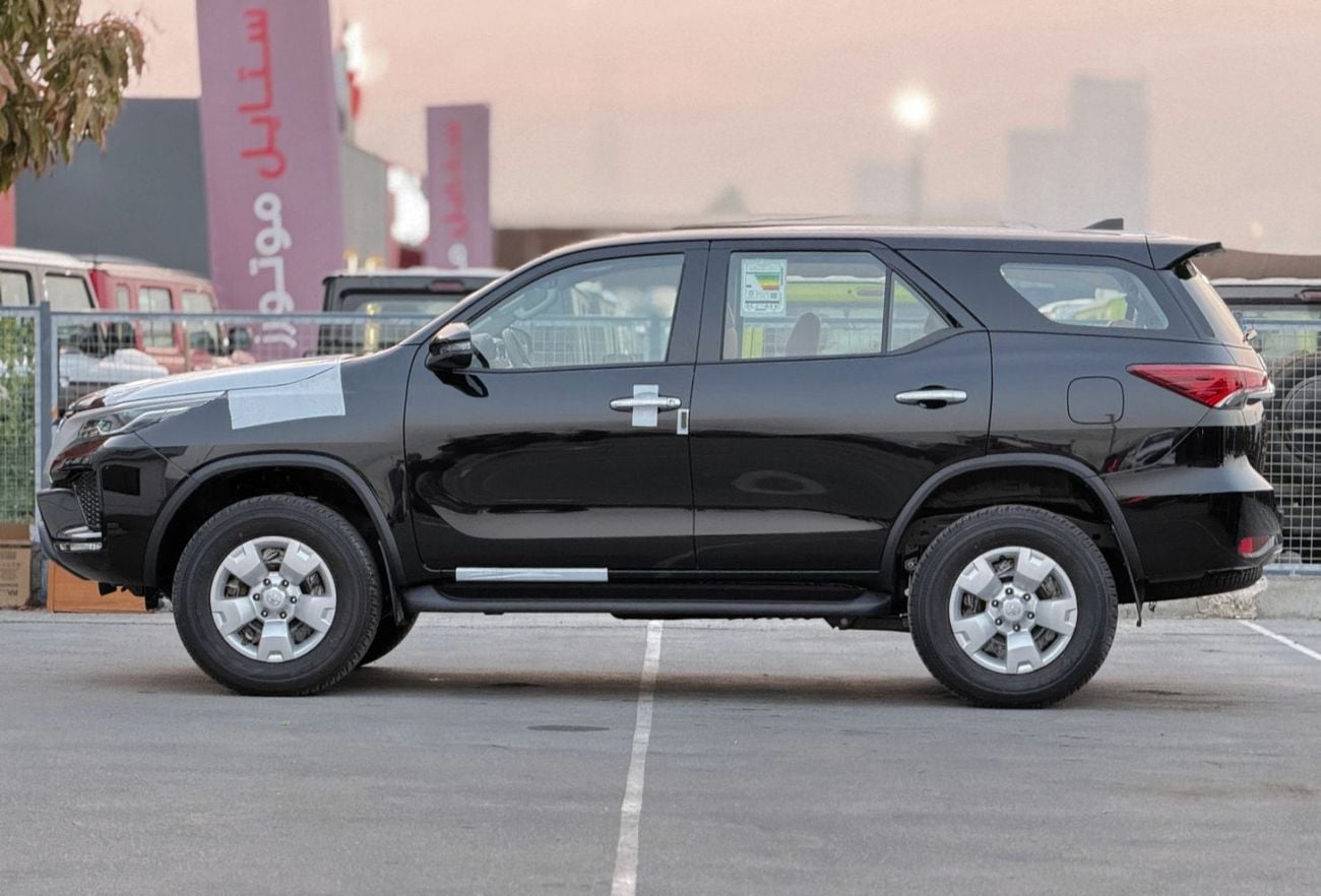 Toyota Fortuner SR5
